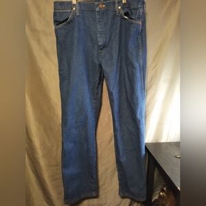 Wrangler men's cowboy cut blue jeans